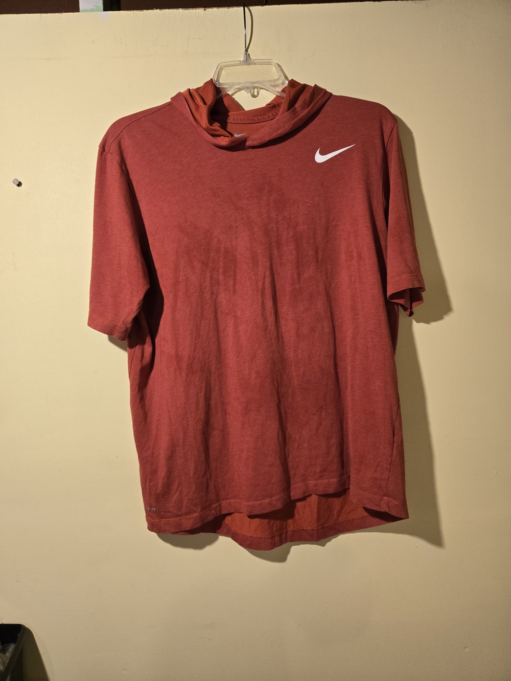 Nike Dry Yoga Short-Sleeve Pullover Hoodie Men's Athletic Top Red